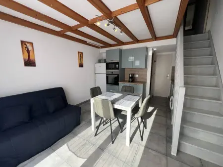 Villa T3 avec terrasse, 6 couchages, proche plage et commerces, quartier calme, parking privé - Photo 1