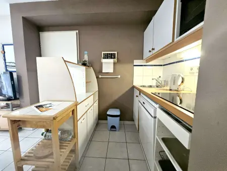 Maison 6 personnes à 300m de la plage, piscine : photo 9