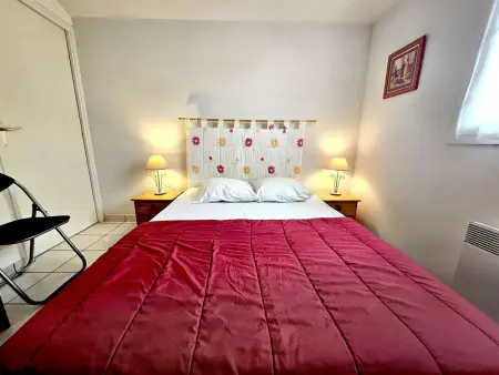 Maison 6 personnes à 300m de la plage, piscine : photo 13
