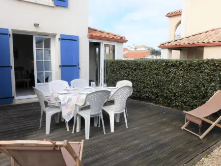 Maison 6 personnes à 300m de la plage, piscine : photo 23