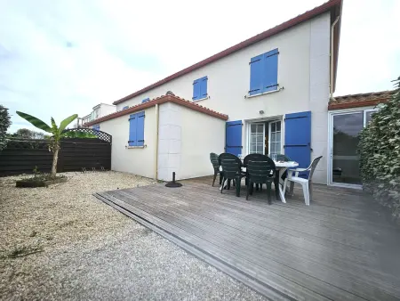 Maison 6 personnes à 300m de la plage, piscine : photo 24