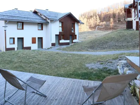Chalet mitoyen avec piscine, sauna et hammam aux Orres 1800 - Photo 8