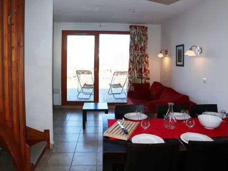 Chalet cosy 6 pers. avec piscine, sauna, hammam et balcon – Les Orres 1800 - Photo 2