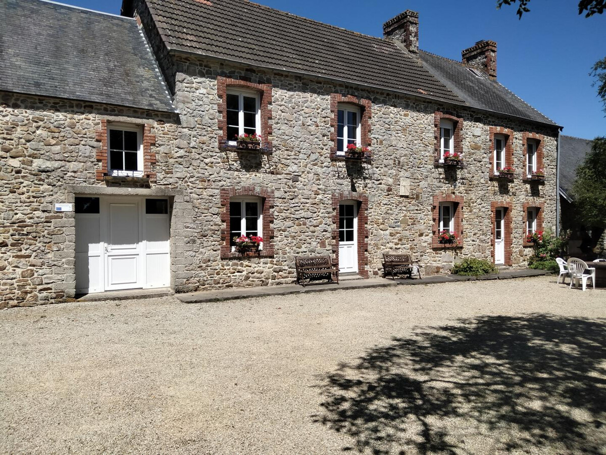 Gîte 6 personnes avec jardin clos et barbecue - Photo 2