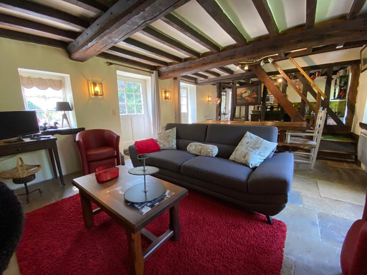 Maison normande au toit de chaume avec étang à Jullouville - Photo 9