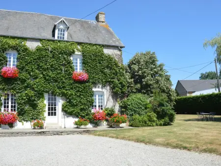 Maison confortable au cœur du bocage normand avec jardin et animaux acceptés - Photo 9