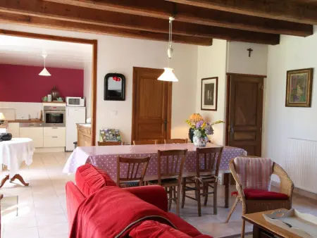 Maison de campagne à Saint-Loup avec jardin, Gîte 7 personnes à Saint Loup : photo 2