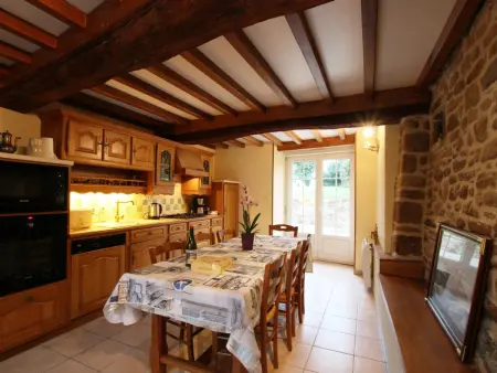 Gîte familial 6 pers. avec spa, jardin clos et salle de jeux : photo 2