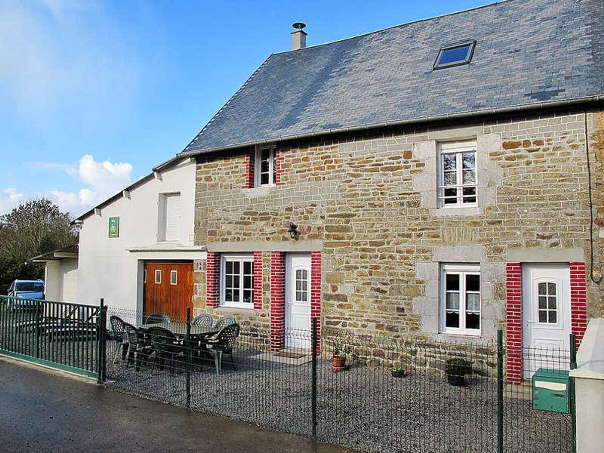 Gîte 7 pers. avec terrain de jeux à Sourdeval-les-Bois - Photo 15
