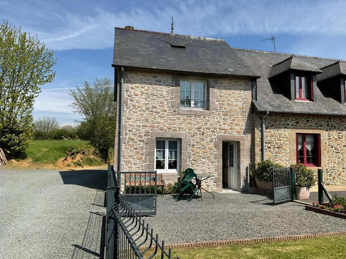 Gîte 4 pers. à Gratot avec terrasse, BBQ et jardin - Photo 1