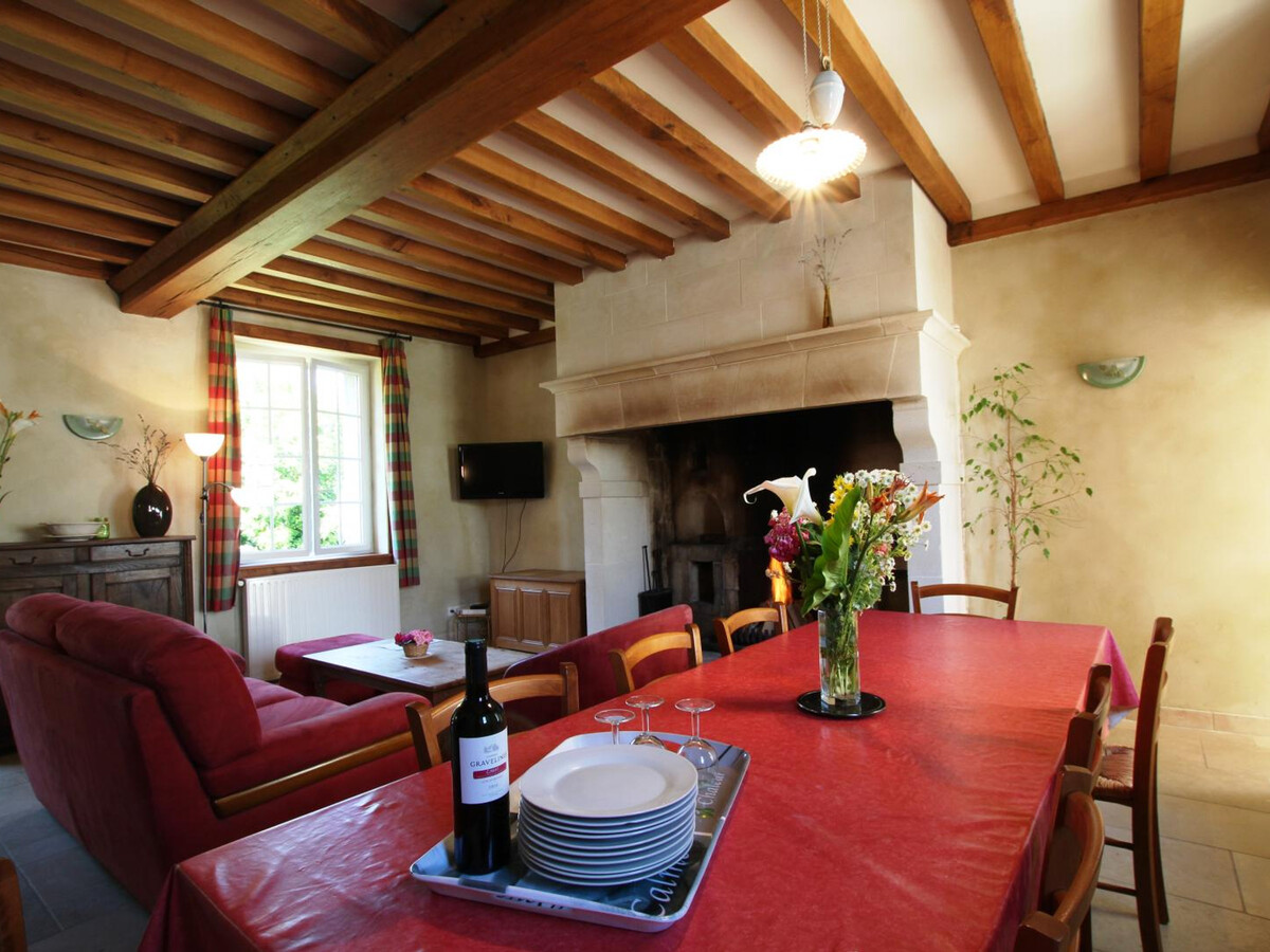 Manoir XVIe siècle à Orglandes avec jardin clos - Photo 6