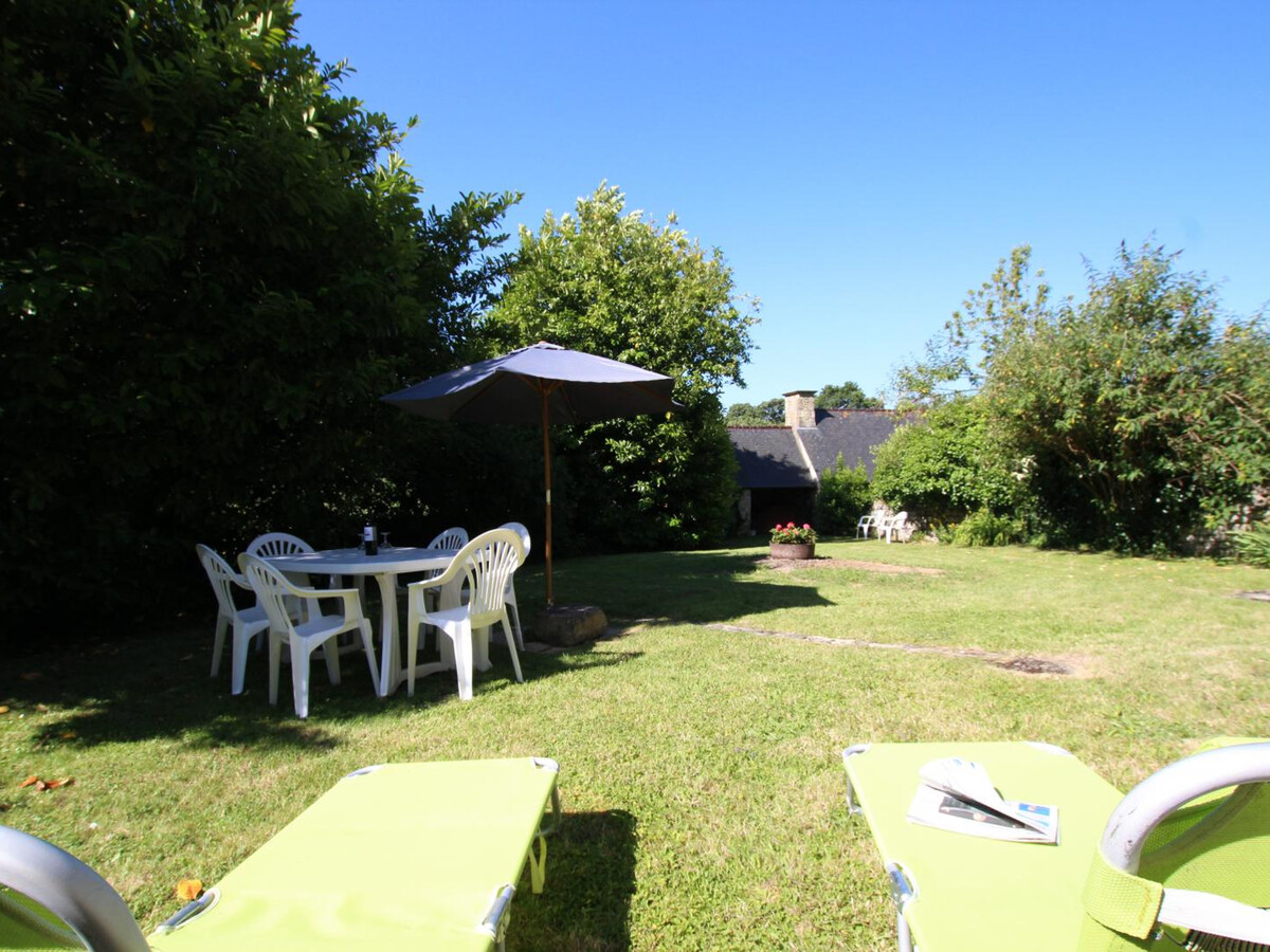 Manoir XVIe siècle à Orglandes avec jardin clos - Photo 17