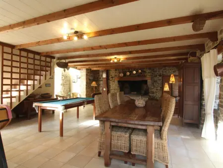 Gîte 6 pers. à La Hague : cheminée, billard, jardin : photo 2