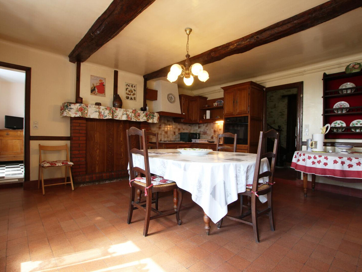 Gîte rustique au sommet d'une butte avec jardin clos - Photo 3