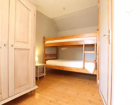 Gîte typique Théville, cheminée et cour close : photo 13