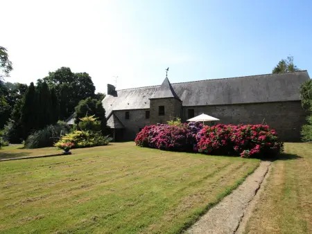 Maison de charme avec grand parc à Juilley, Gite 4 personnes à Juilley - Photo 1