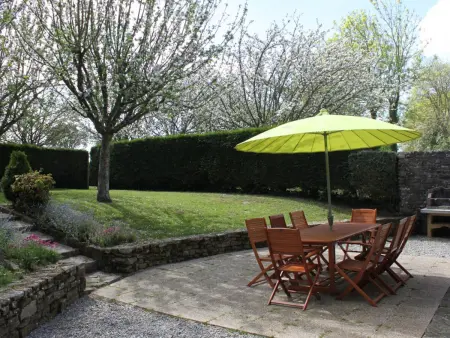 Gite 7 pers. pierre authentique, jardin clos et garage à Canville-la-Rocque : photo 5