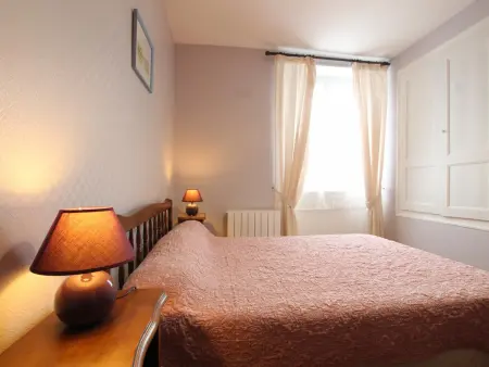 Charmant Gîte Familial avec Jardin près des Plages - 4 Chambres, Cheminée, Animaux Acceptés - Photo 13