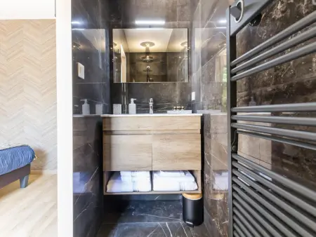 Maison plain-pied 2 chambres, terrasse bois et charges incluses : photo 14