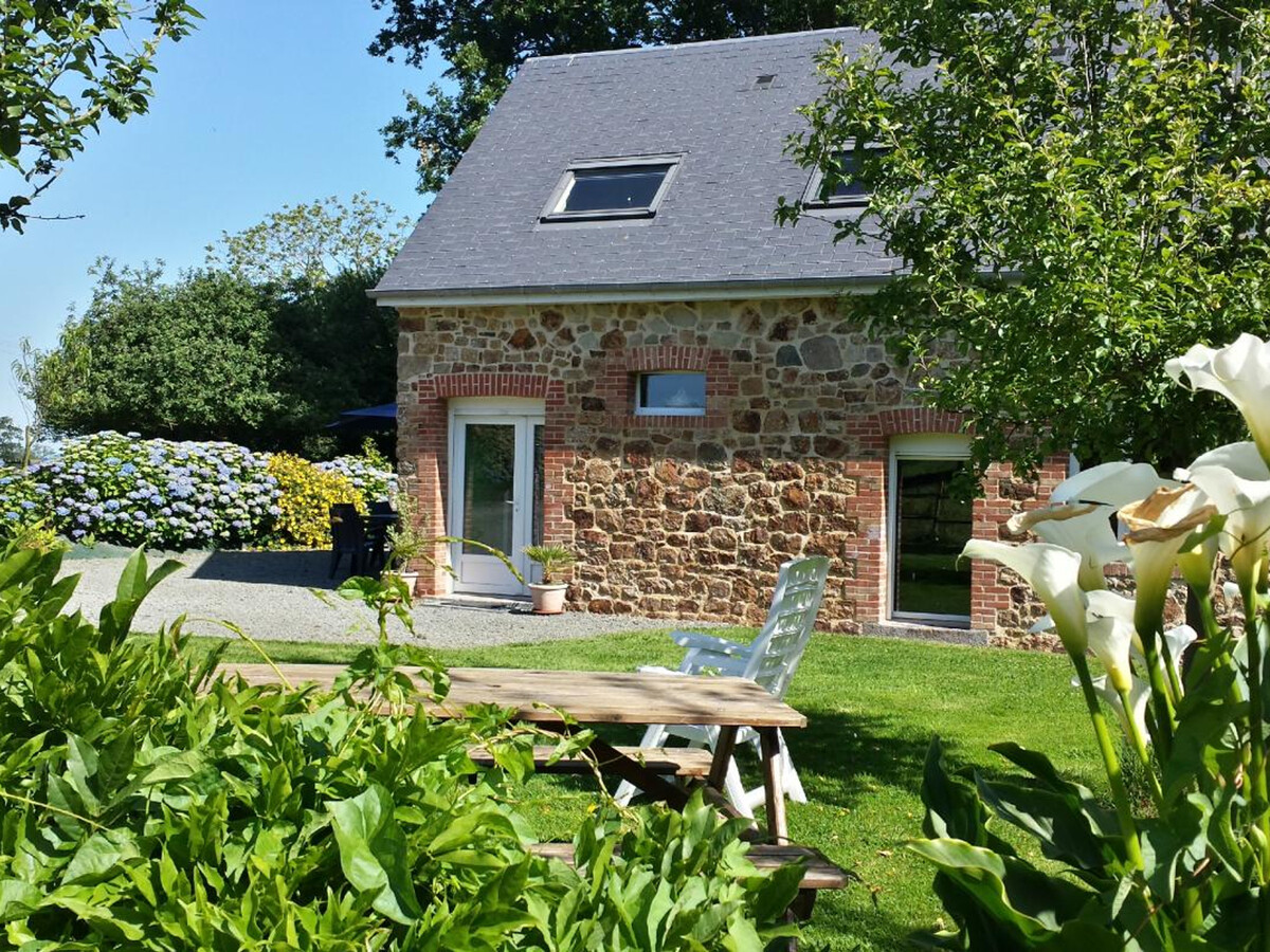 Gîte ancien corps de ferme, 2 ch, jardin et barbecue - Photo 1