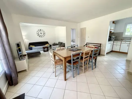 Villa 5 pièces, 4 chambres à 400m de la plage : photo 3