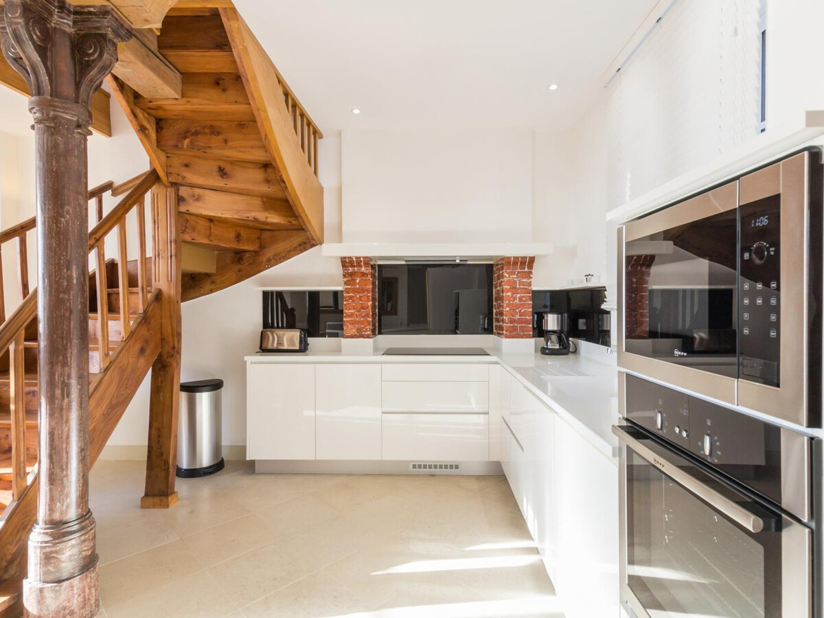 Maison de ville rénovée, vue port à Saint-Denis-le-Vêtu - Photo 8