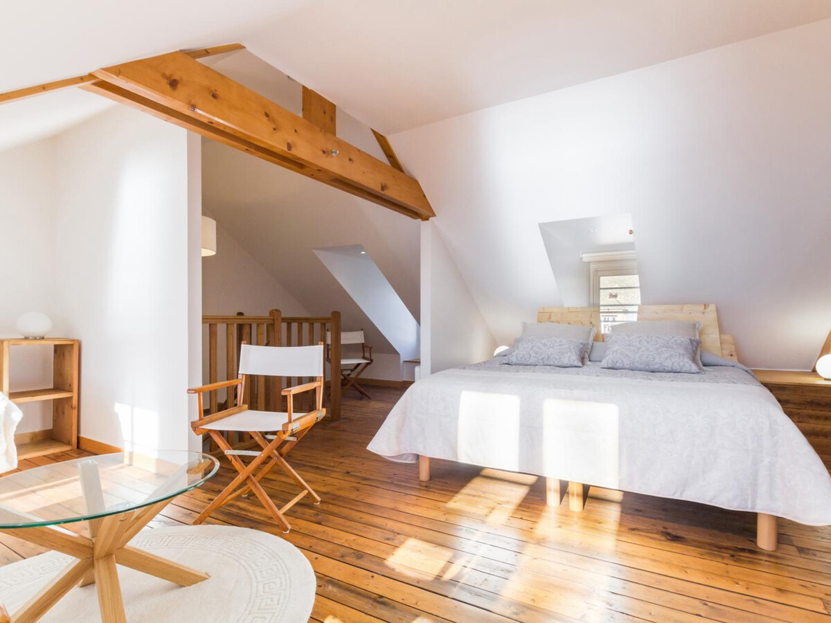 Maison de ville rénovée, vue port à Saint-Denis-le-Vêtu - Photo 12