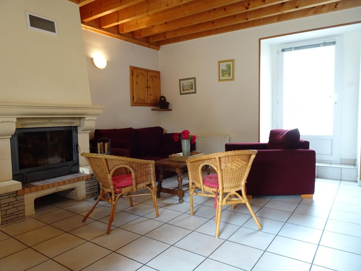 Gîte 3 chambres avec terrain de jeux à Tamerville - Photo 2
