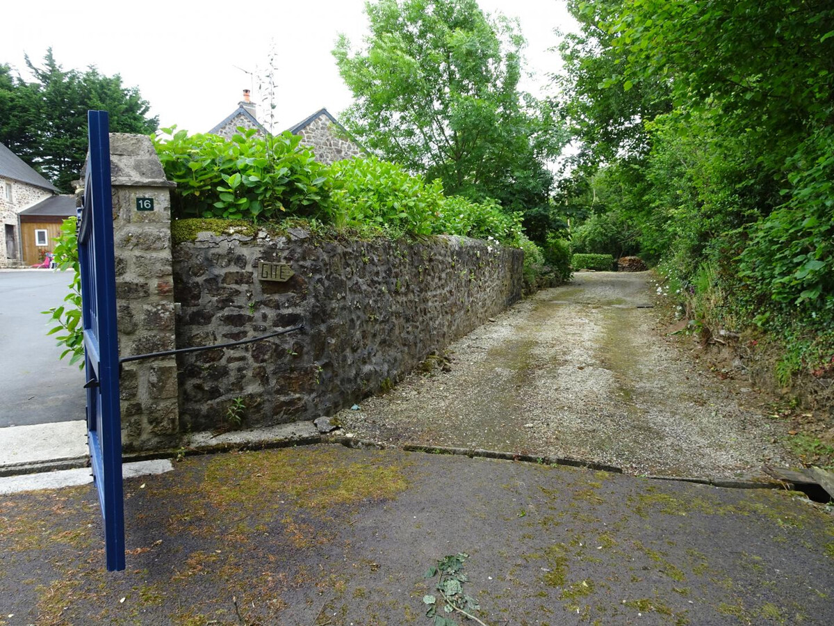 Gîte 3 chambres avec terrain de jeux à Tamerville - Photo 24