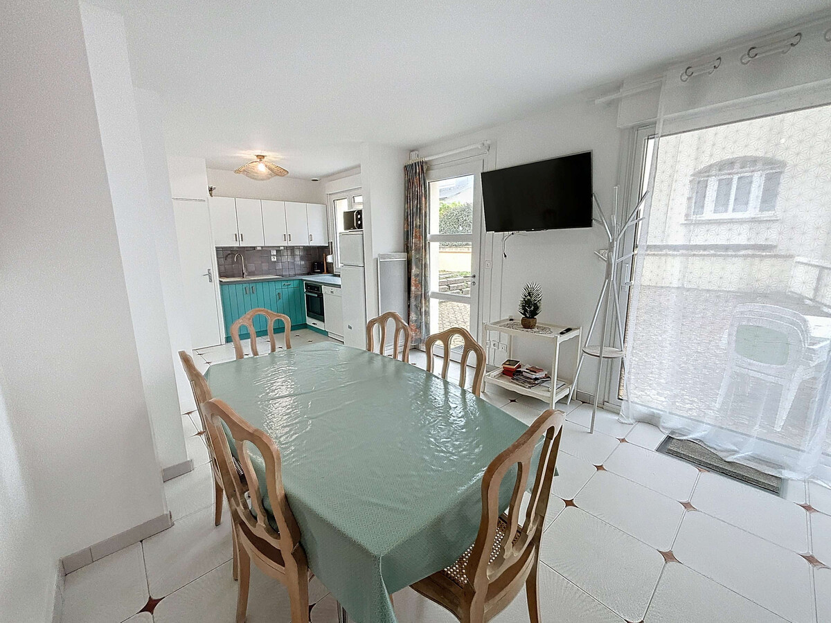 Maison de ville à 50m de la plage, 2 chambres, cour - Photo 8
