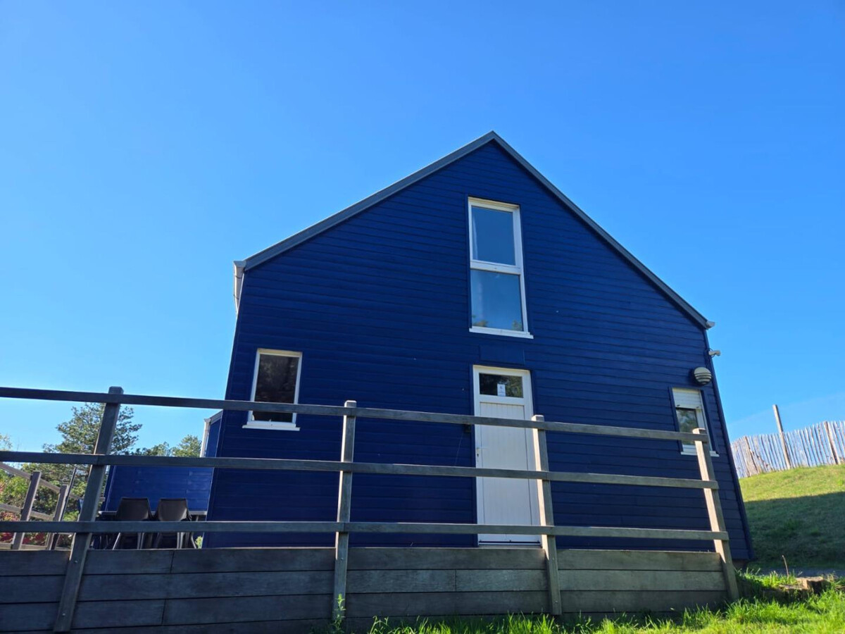 Gîte familial face aux îles Chausey, terrasse et équipements bébé - Photo 1