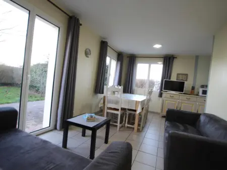 Location gite à Surtainville, Maison familiale 8 pers. avec jardin clos près des dunes, animaux acceptés - Surtainville