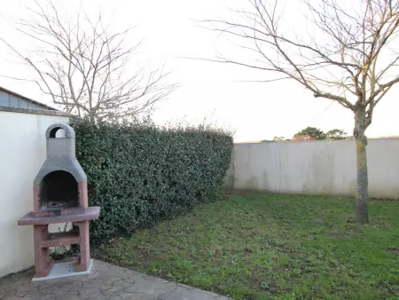 Maison 8 pers. avec jardin clos et barbecue à Surtainville : photo 21