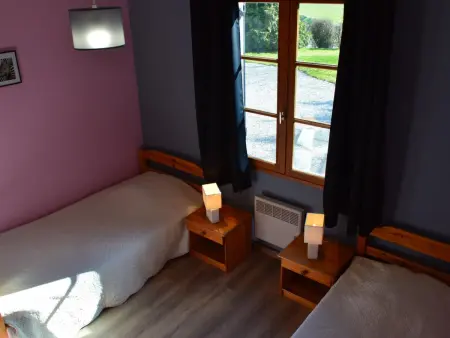 Maison de campagne avec 6 chambres, jardin clos, cheminée, proche de la mer, animaux acceptés - Photo 4