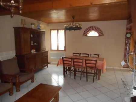 Gîte spacieux avec jardin, terrasse, Wifi et accueil chevaux près de Calais-Boulogne-Saint Omer - Photo 4