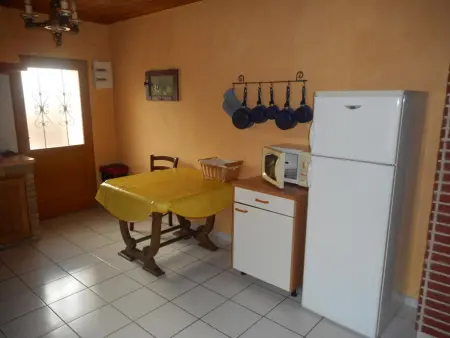 Gîte spacieux avec jardin, terrasse, Wifi et accueil chevaux près de Calais-Boulogne-Saint Omer - Photo 7