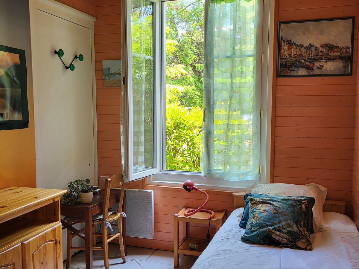 PALIXANEL - Maison 5 pers., 500 m de la plage - Photo 6