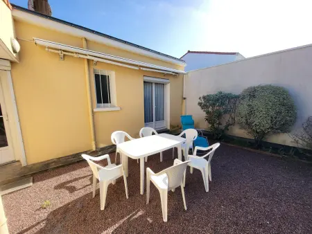 Maison T3 jardins clos, 700m plage, Les Sables-d'Olonne : photo 2