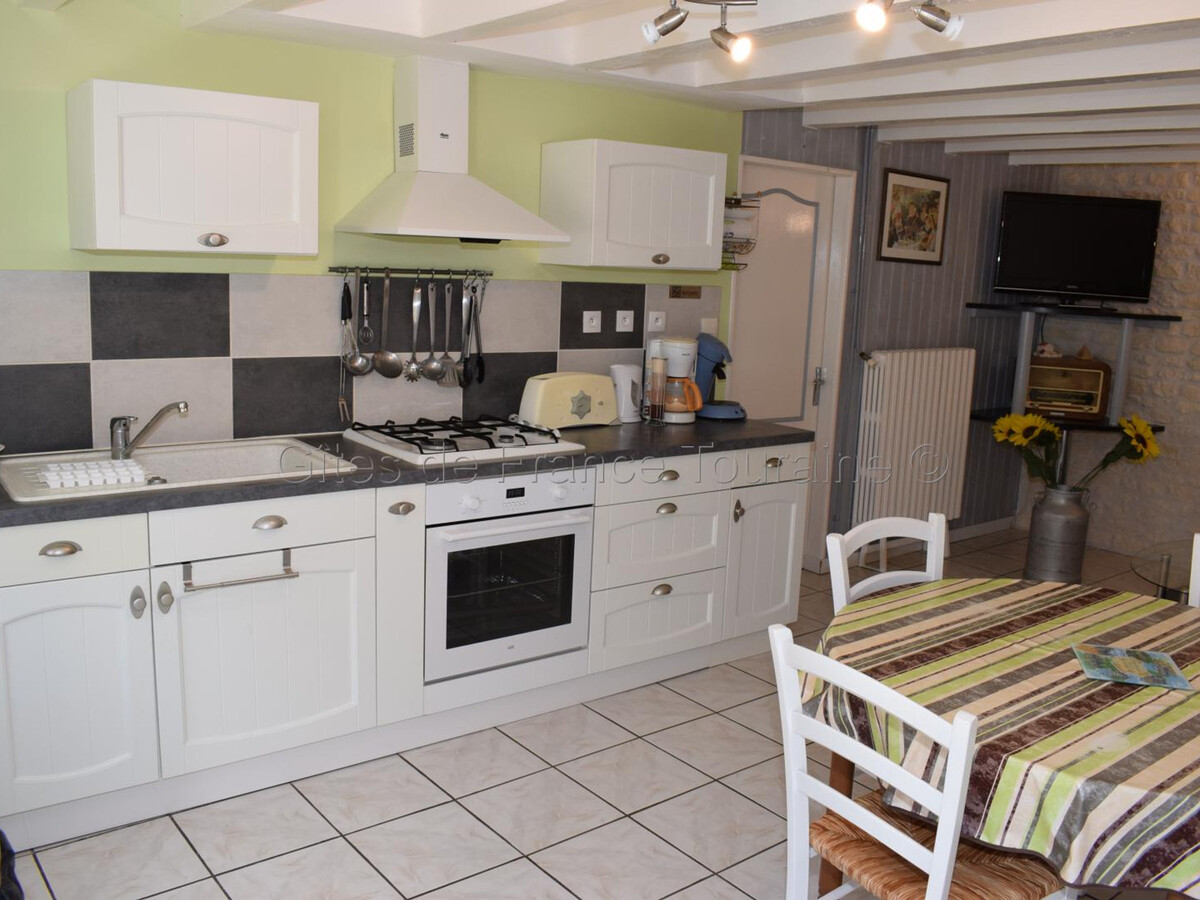 Gîte 40m² indépendant avec cour privée à La Tour-Saint-Gelin - Photo 5