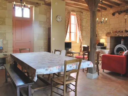 Gîte Tourangeau près de Loches avec Cheminée et Jardin - Photo 5