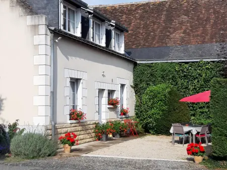 Charmante maison de campagne près de Tours avec jardin et vélos - Photo 1