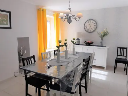 Charmante maison de campagne près de Tours avec jardin et vélos - Photo 6