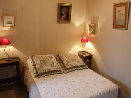 Gîte Médiéval Croglodytique à Loches avec Animaux Acceptés - Photo 3