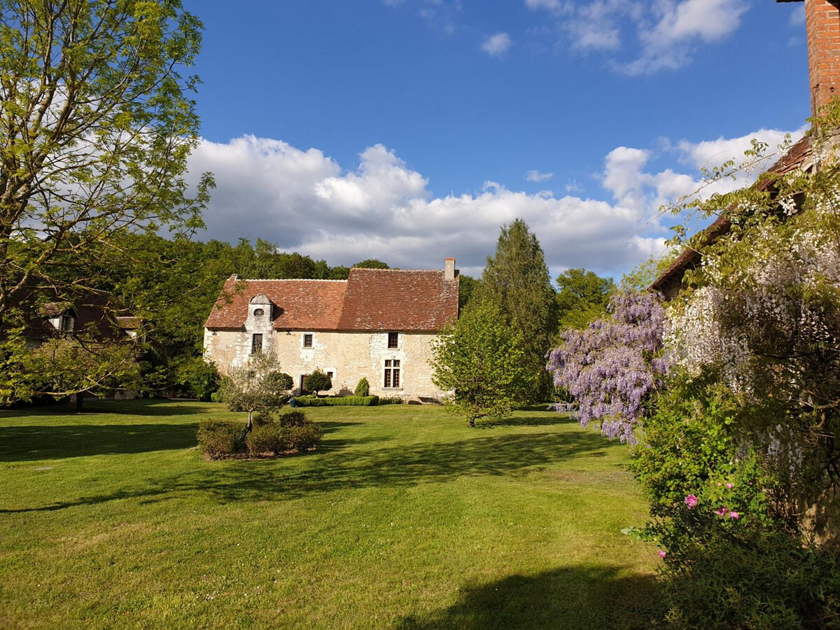 Gîte 10 pers., ancien relais de chasse XVe, piscine chauffée - Photo 1