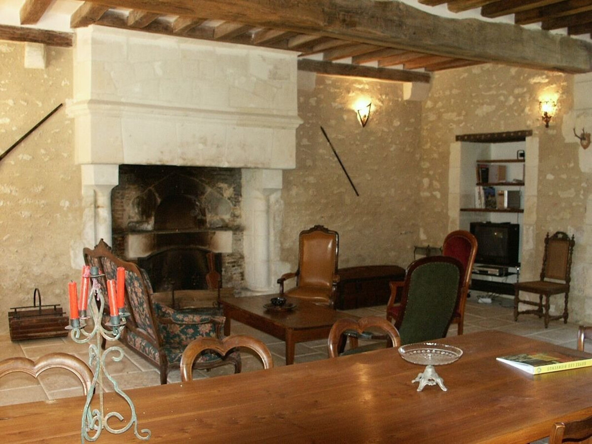 Gîte 10 pers., ancien relais de chasse XVe, piscine chauffée - Photo 9