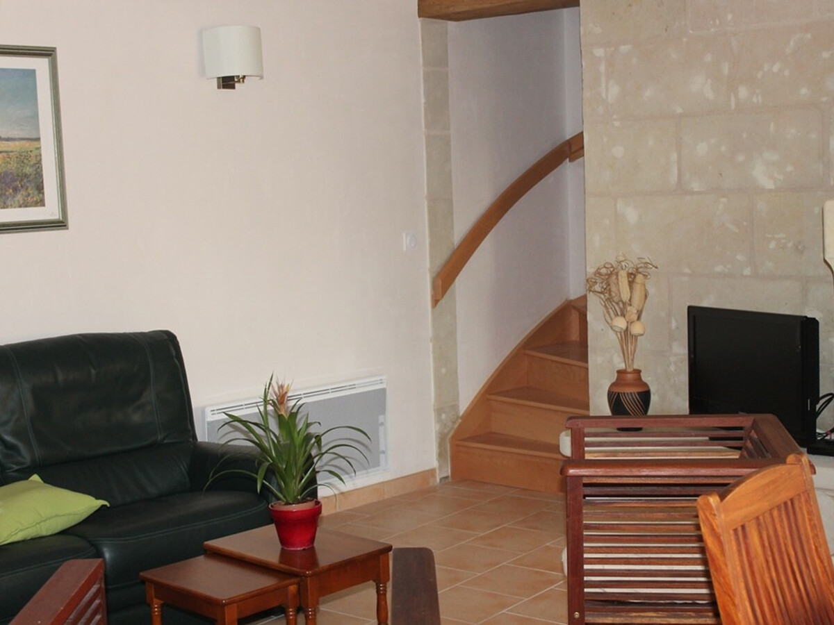 Gîte en tuffeau rénové, cour privative, vélos à Savigny - Photo 4
