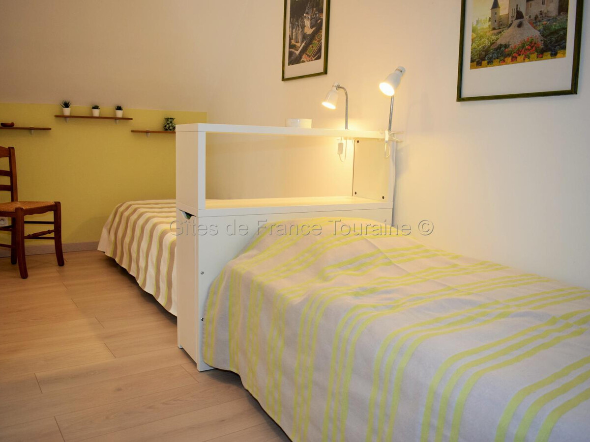 Gîte en tuffeau rénové, cour privative, vélos à Savigny - Photo 11