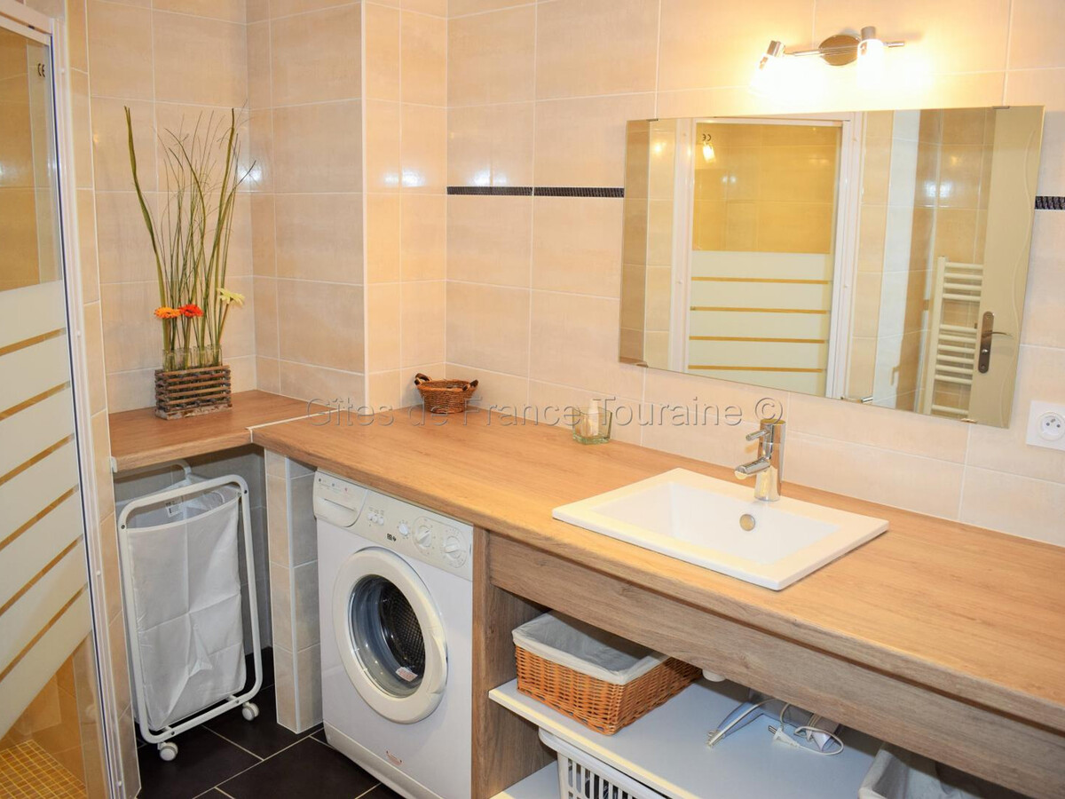 Gîte en tuffeau rénové, cour privative, vélos à Savigny - Photo 14