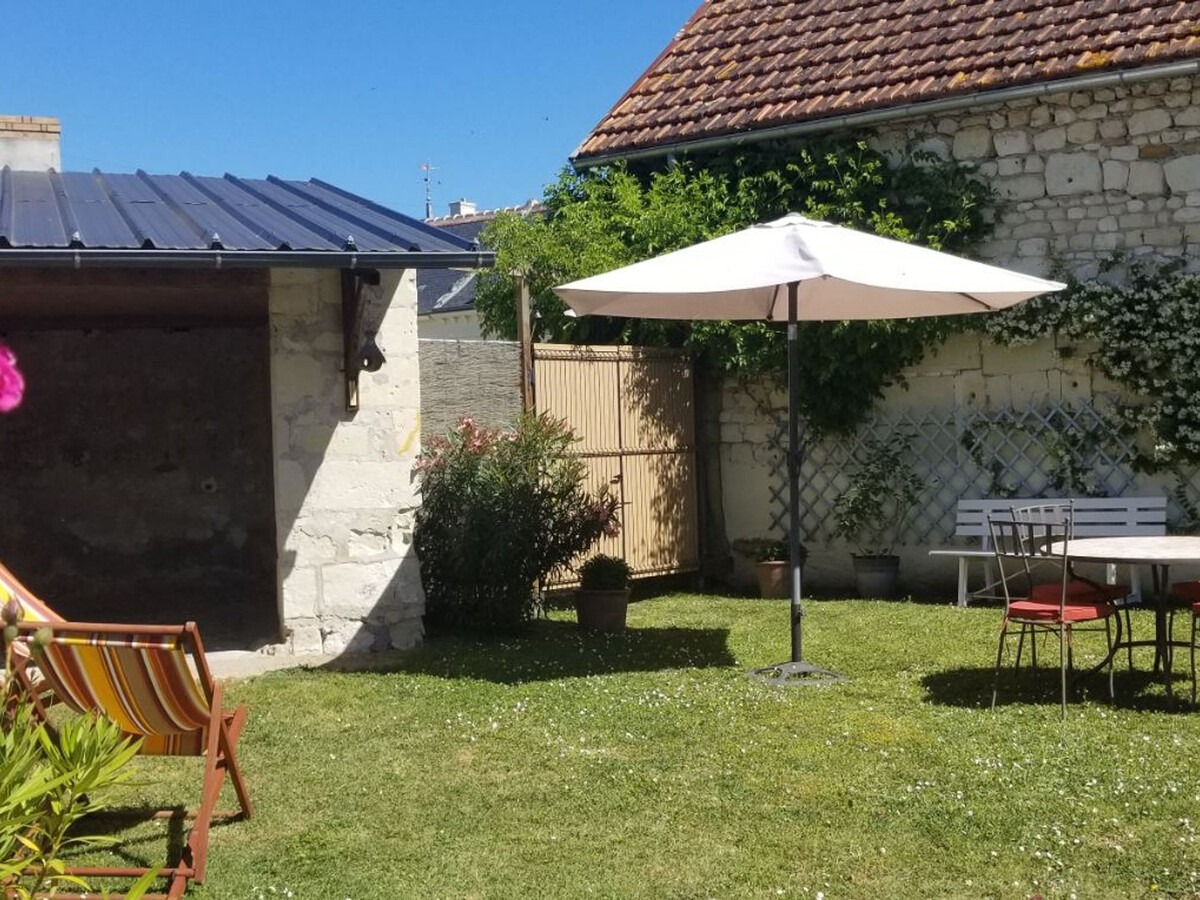 Gîte en tuffeau rénové, cour privative, vélos à Savigny - Photo 16