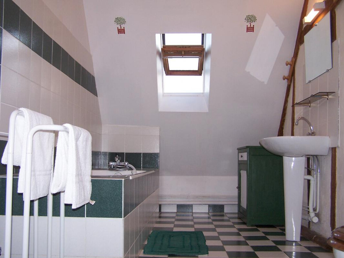 Gîte 18e avec piscine, jardin et tout inclus - Photo 14